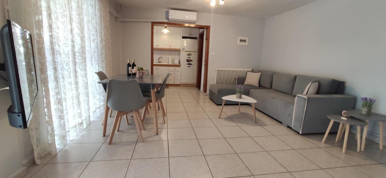 Appartement Ostria à Ierissos Extérieur photo
